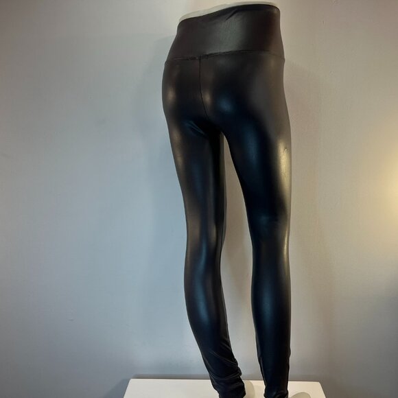 7 For All Mankind Women's Grey Vegan Leather Leggings - Size XS - NWT - Picture 4 of 5